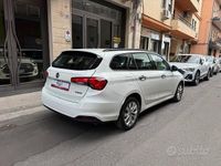 Usata Fiat Tipo Lounge 120 CV (88 kW) 2016 Bianco Station wagon