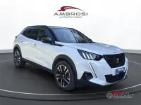 Usata Peugeot 2008 GT 131 CV (96 kW) 2021 Bianco SUV