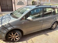 Usata VW Touran Trendline 136 CV (100 kW) 2003 Grigio Monovolume