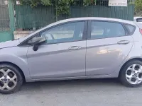 Usata Ford Fiesta 92 CV (67 kW) 2012 Grigio Berlina