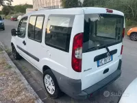 Usata Fiat Doblò 85 CV (62 kW) 2008 Bianco Monovolume