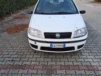Usata Fiat Punto 69 CV (50 kW) 2005 Bianco Berlina
