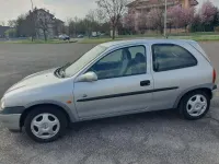 Usata Opel Corsa Sport 90 CV (66 kW) 1997 Grigio Utilitaria