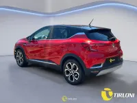Usata Renault Captur Intens 143 CV (105 kW) 2021 Rosso SUV