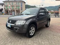 Usata Suzuki Grand Vitara 129 CV (94 kW) 2009 Grigio SUV