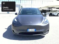 Usata Tesla Model Y Long Range AWD 258 kW (351 CV) 2023 Midnight silver metallic SUV