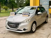 Usata Peugeot 208 68 CV (50 kW) 2014 Grigio Utilitaria