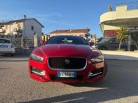 Usata Jaguar XE R-Sport 179 CV (131 kW) 2016 Bordo Berlina