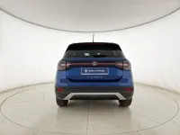Usata VW T-Cross Advance 110 CV (80 kW) 2023 Reef blue metallizzato SUV