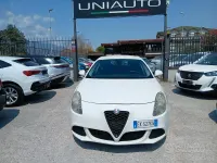Usata Alfa Romeo Giulietta 105 CV (77 kW) 2011 Bianco Utilitaria
