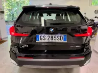 Usata BMW X1 163 CV (119 kW) 2024 Black sapphire metallizzato SUV