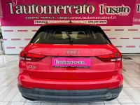 Begagnad Audi Q3 Business 150 HK (110 kW) 2020 Röd SUV