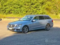 Usata Mercedes E250 Premium 204 CV (150 kW) 2015 Blu Berlina