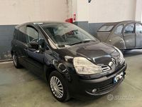 Usata Renault Modus 76 CV (55 kW) 2011 Nero Monovolume
