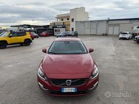 Usata Volvo V60 Summum 150 CV (110 kW) 2016 Marrone Station wagon