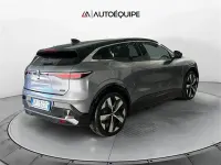 Usata Renault Megane E-Tech Techno 160 kW (218 CV) 2023 Grigio scuro Berlina