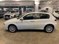 Usata Alfa Romeo 147 104 CV (76 kW) 2010 Bianco Utilitaria