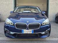 Usata BMW 220 Luxury Line 190 CV (139 kW) 2021 Blu/azzurro Station wagon
