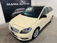 Usata Mercedes B180 Executive 109 CV (80 kW) 2014 Grigio Monovolume
