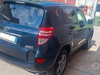 Usata Toyota RAV4 150 CV (110 kW) 2012 Nero SUV