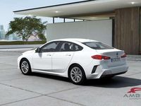 Nuova BMW 220 170 CV (125 kW) 2025 Alpin white pastello Coupé