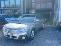 Usata Subaru Outback Exclusive+ 150 CV (110 kW) 2014 Grigio Station wagon