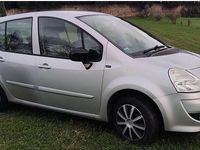 Usata Renault Modus 75 CV (55 kW) 2011 Argento Monovolume