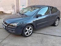 Usata Ford Focus 90 CV (66 kW) 2007 Blu Berlina