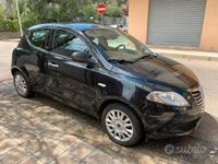 usata Lancia Ypsilon 1,3 multi jet 95 CV