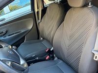 Usata Lancia Ypsilon 69 CV (50 kW) 2021 Utilitaria