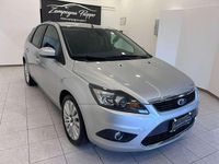 Usata Ford Focus Titanium 110 CV (80 kW) 2008 Argento Berlina