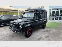 Usata Land Rover Defender 122 CV (89 kW) 2010 Nero SUV