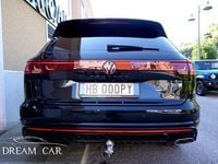 Usata VW Touareg R-line 231 CV (169 kW) 2024 Nero metallizzato SUV