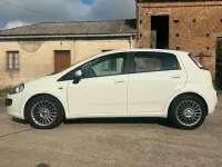 Usata Fiat Grande Punto 85 CV (62 kW) 2023 Bianco Utilitaria