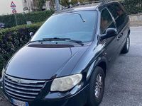 Usata Chrysler Voyager 116 CV (85 kW) 2007 Nero Monovolume
