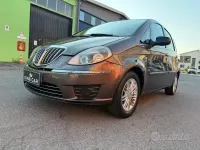 Usata Lancia Musa Gold 95 CV (69 kW) 2010 Marrone Monovolume