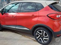 Usata Renault Captur 90 CV (66 kW) 2015 Rosso SUV