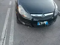 Usata Opel Corsa 45 CV (33 kW) 2010 Nero Utilitaria