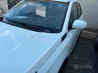 Usata Suzuki Vitara Cool 120 CV (88 kW) 2015 Bianco Station wagon