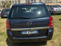 Usata Opel Zafira Cosmo 115 CV (84 kW) 2008 Blu Monovolume