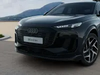 Nuova Audi Q6 Sportback e-tron S-Line 284 kW (387 CV) 2026 Grigio magnete SUV