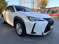 Usata Lexus UX 152 CV (111 kW) 2020 Bianco SUV