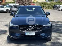 Usata Volvo XC60 Momentum 197 CV (144 kW) 2021 Blu SUV