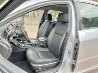 Usata Peugeot 607 208 CV (152 kW) 2010 Grigio alluminio metallizzato Berlina