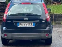 Usata Ford Fiesta Titanium 80 CV (58 kW) 2006 Nero Utilitaria
