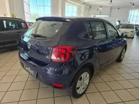 Usata Dacia Sandero Comfort 90 CV (66 kW) 2018 Blu notte pastello Berlina
