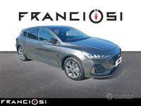 Usata Ford Focus ST-Line 125 CV (91 kW) 2023 Grigio scuro