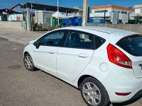 Usata Ford Fiesta 75 CV (55 kW) 2011 Berlina