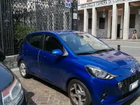 Usata Hyundai i10 67 CV (49 kW) 2023 Bluazzurro Utilitaria