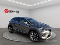 Usata Renault Captur Techno 91 CV (66 kW) 2024 Grigio  argento SUV